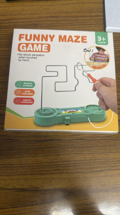 Electronic Puzzle Maze Game (Age: 3+)